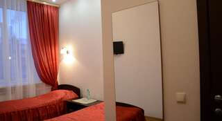 Гостиница Гостевой дом Saiver Йошкар-Ола Стандартный двухместный номер с 2 отдельными кроватями-1